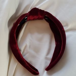 NWOT Lele Sadoughi Velvet Headband